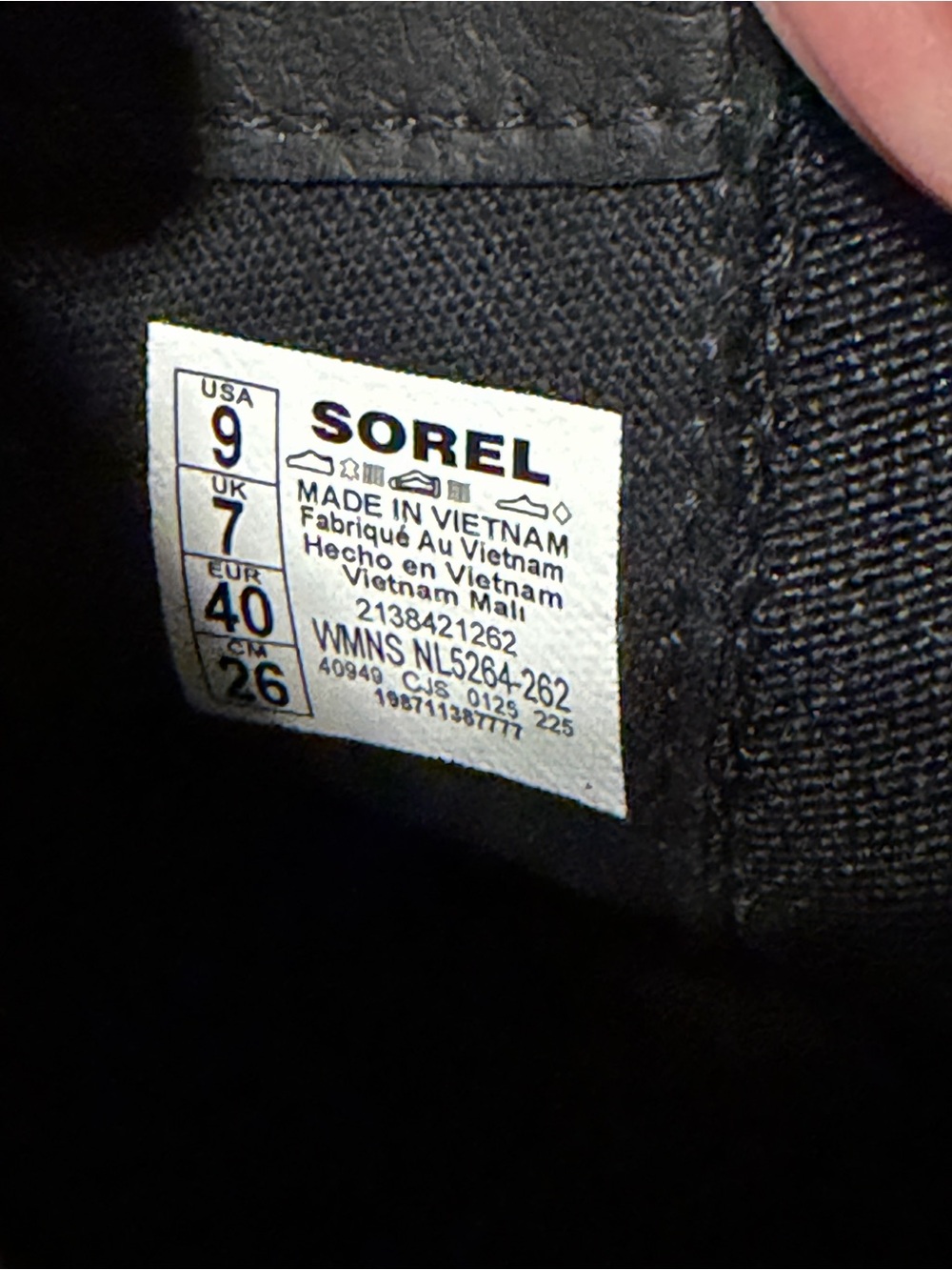 Sorel Black Waterproof Materials Tag - Picture 3 of 3